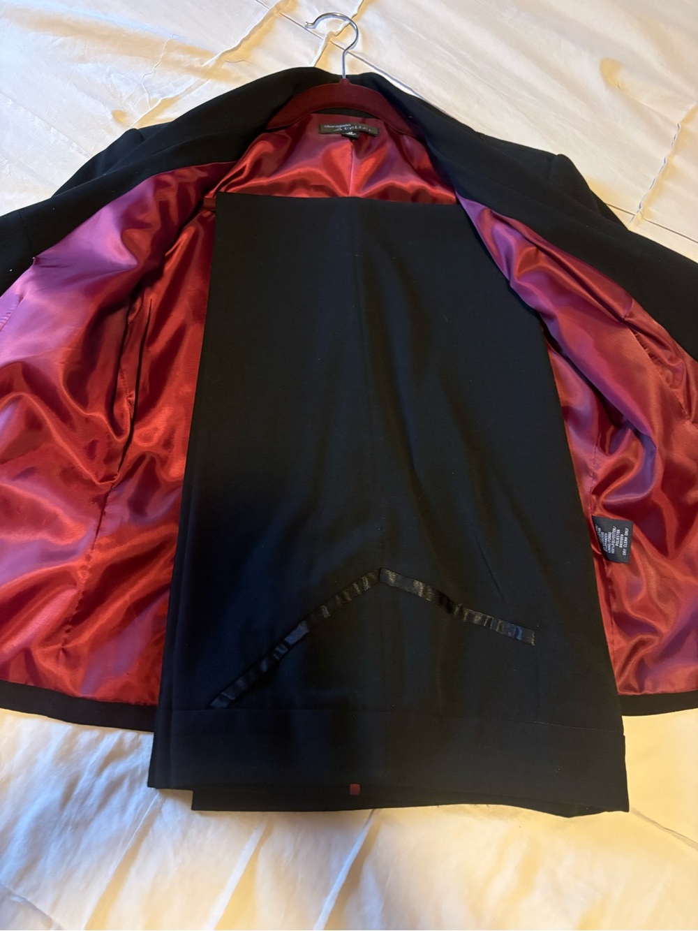 Sharagano woman’s pant suit size 12 - Picture 3 of 4